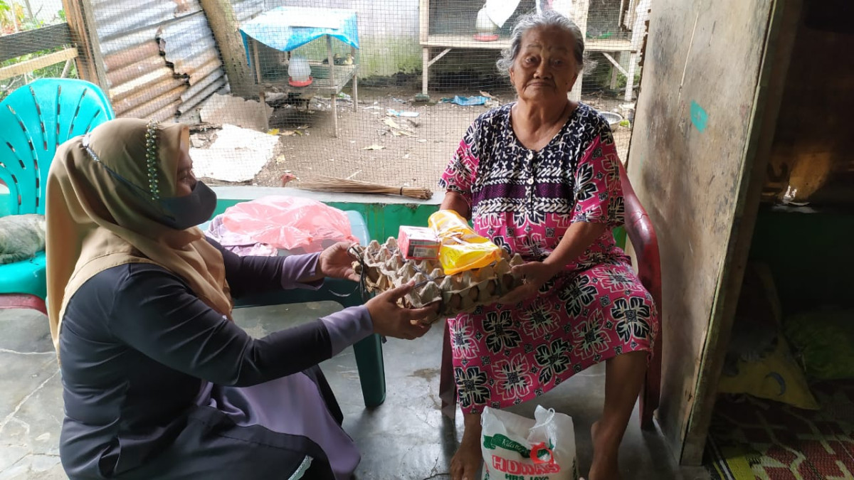 Penyaluran Bantuan Jumat Berkah dari Kecamatan